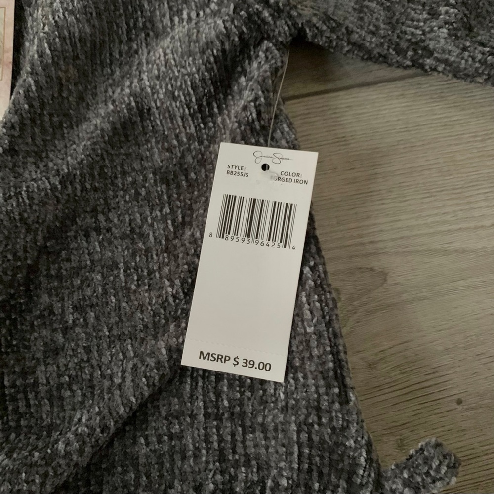 NWT Jessica Simpson Sweater Set - Picture 6 of 6